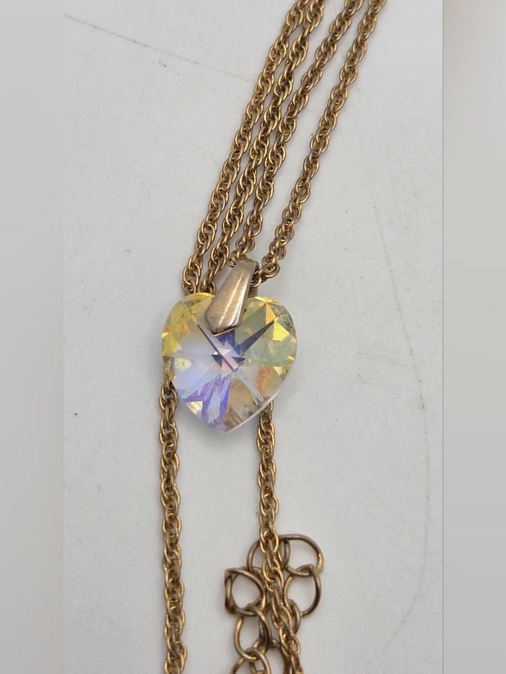 ​Vintage Swarovski AB Crystal Heart Pendant Necklace Gold Tone Rope Chain Irides